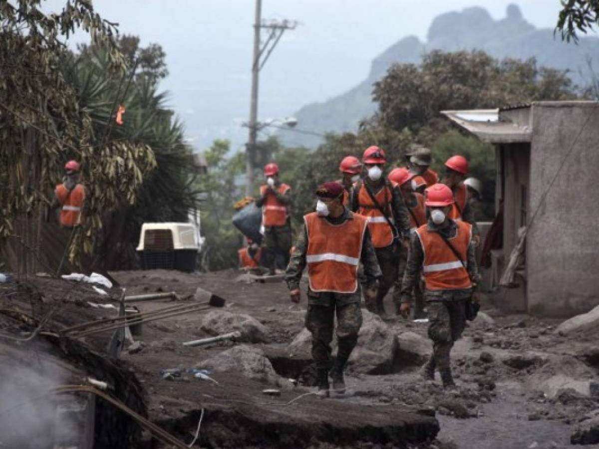 Guatemala suspende búsqueda de desaparecidos por la erupción del Volcán de Fuego