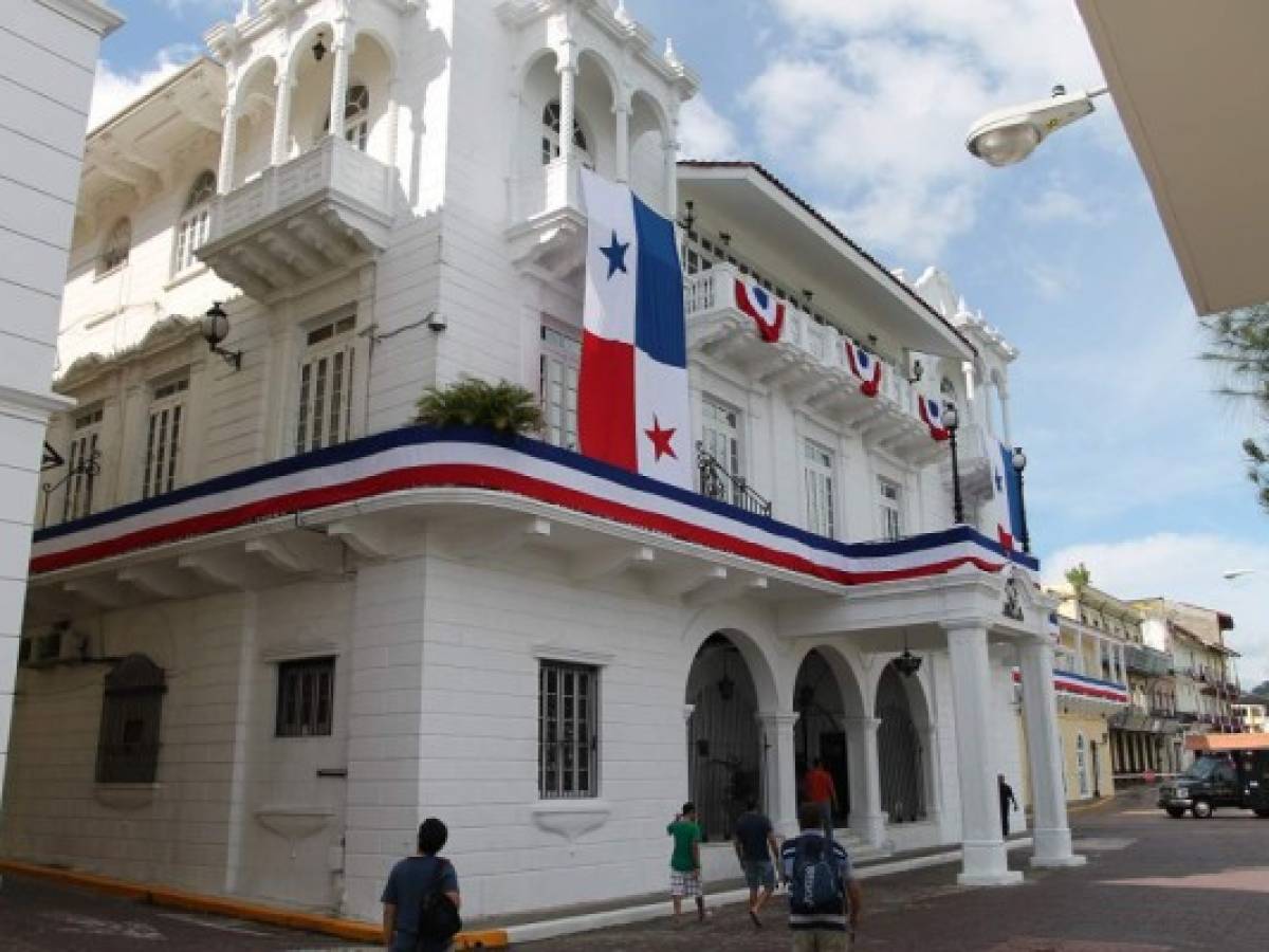 Panamá otorga asilo a dos magistrados nombrados por oposición venezolana