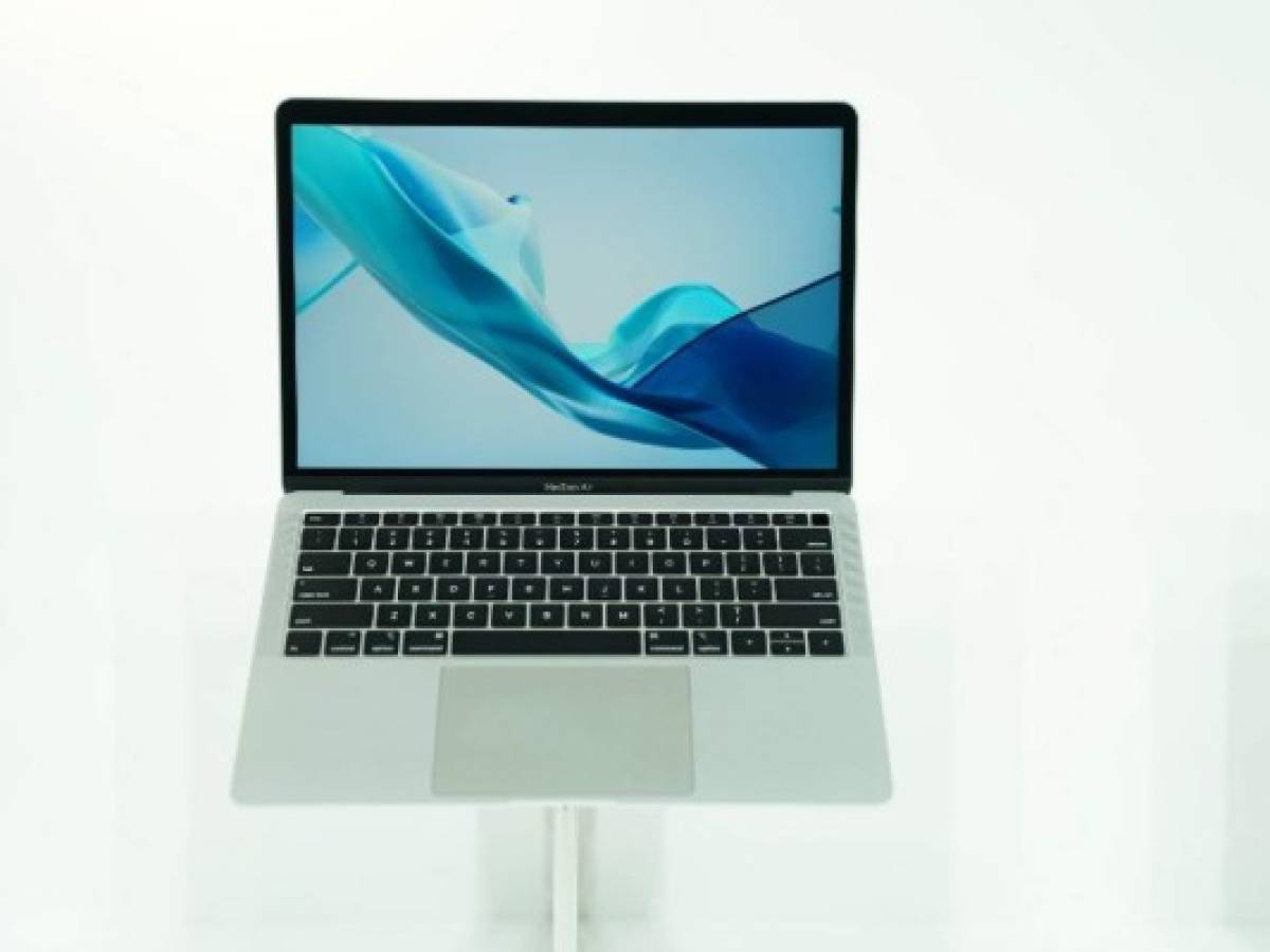 Apple presentó su nueva MacBook Air fabricada con aluminio 100% reciclado