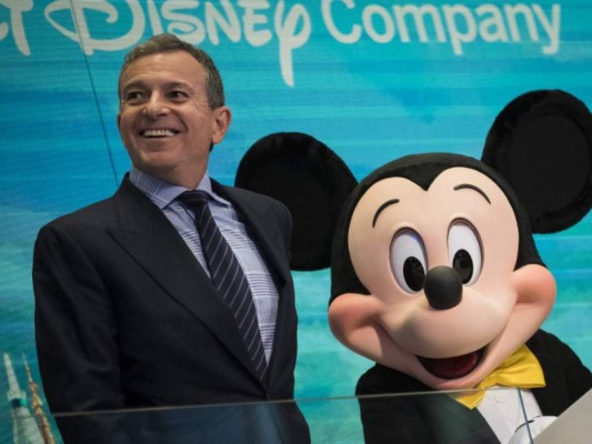 Bob Iger, CEO de Disney, dejó su cargo tras 15 años