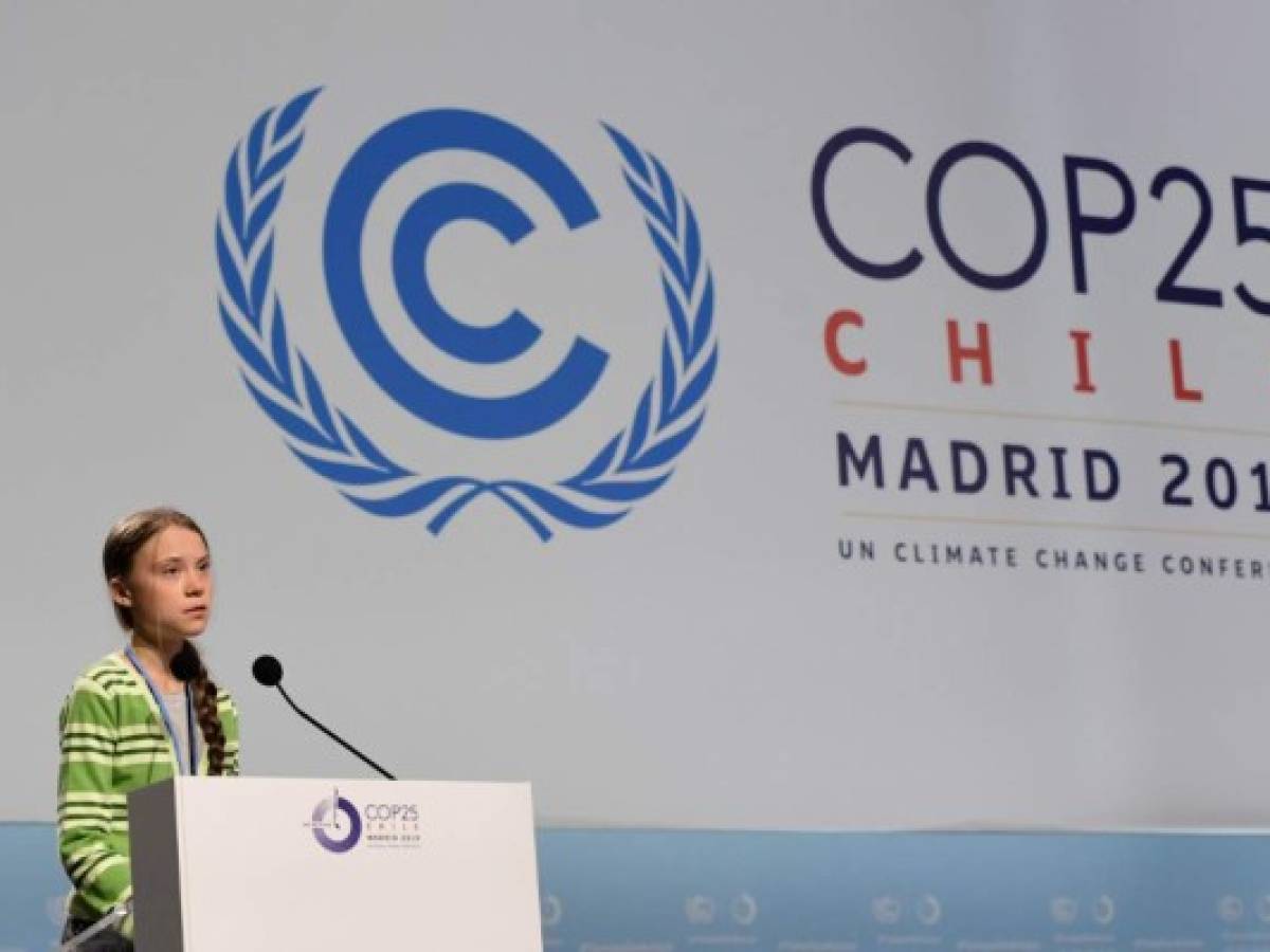 Greta Thunberg acusa a países ricos de engañar con metas de reducción de emisiones