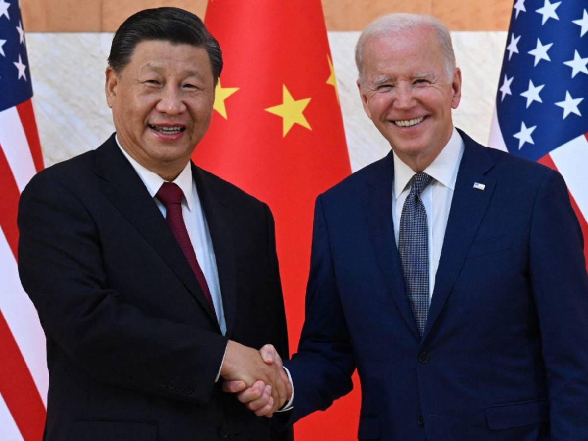 Biden y Xi abogan por evitar conflictos entre EEUU y China en su primera cumbre