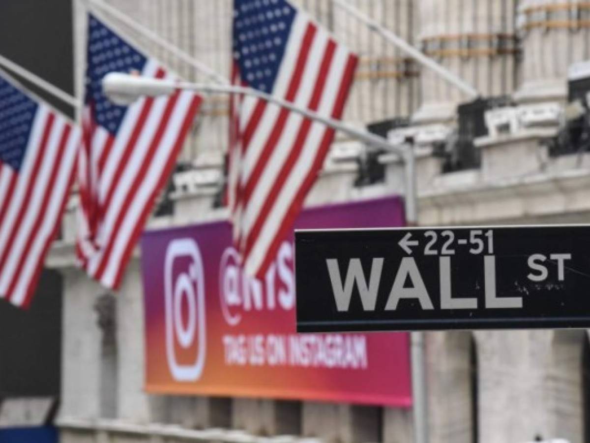 Wall Street sufrió por caída de las acciones de tecnológicas