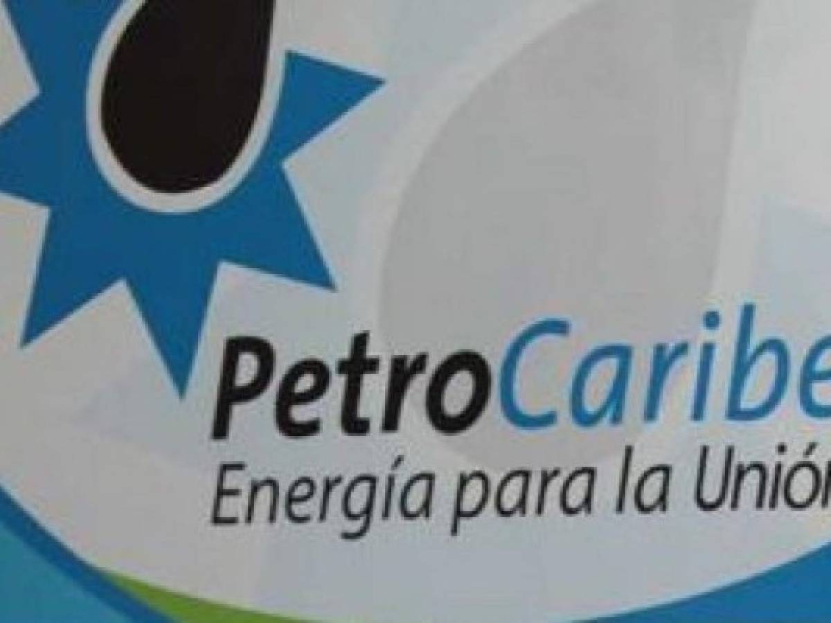 Venezuela redujo en 17% envíos de combustibles a Petrocaribe