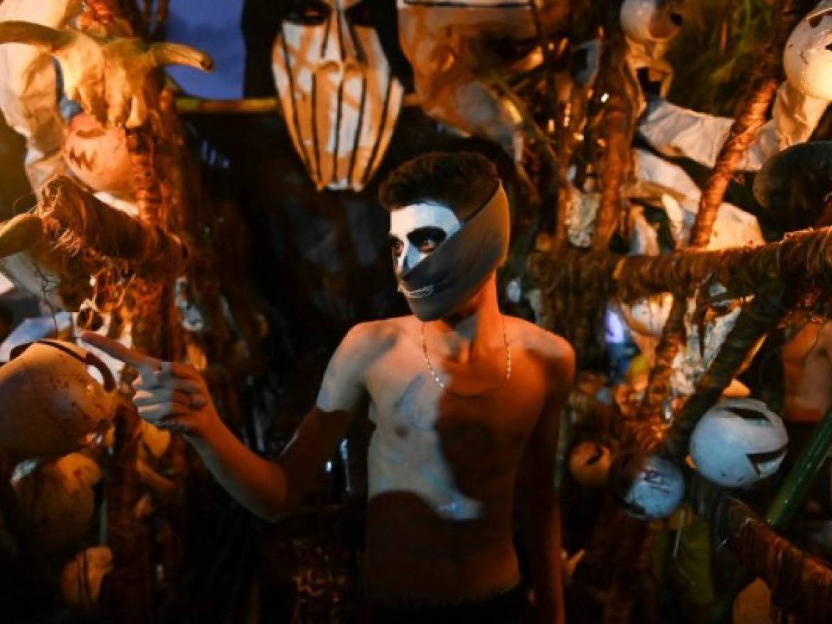 'La Calabiuza', festividad que se impone a Halloween en El Salvador