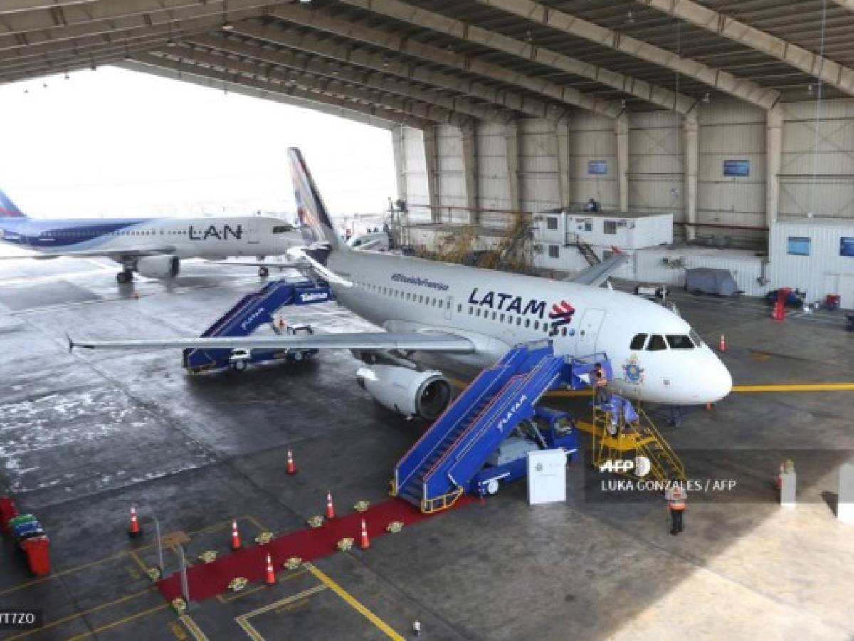 Acciones de Latam suben en Bolsa de Santiago tras alianza con Delta