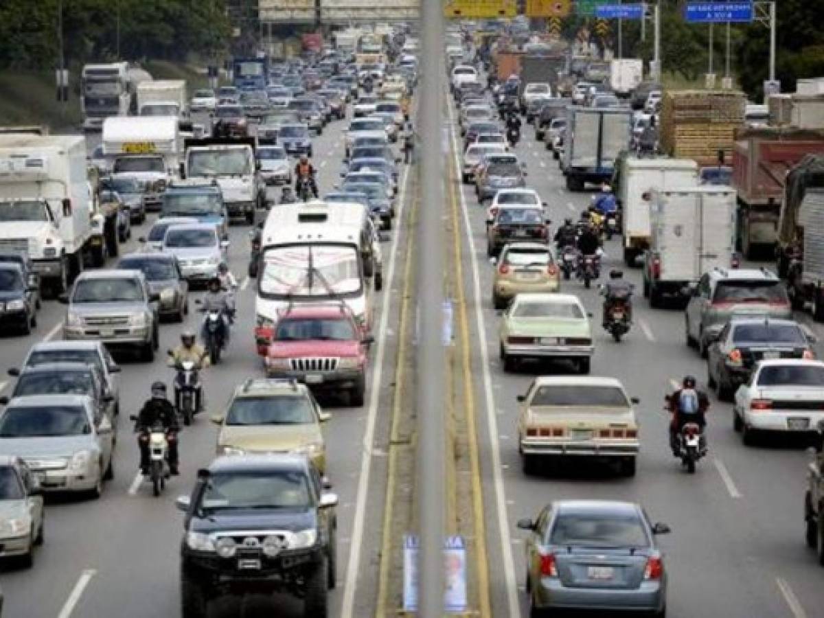 Venezuela: industria automotriz se desploma ante falta de divisas