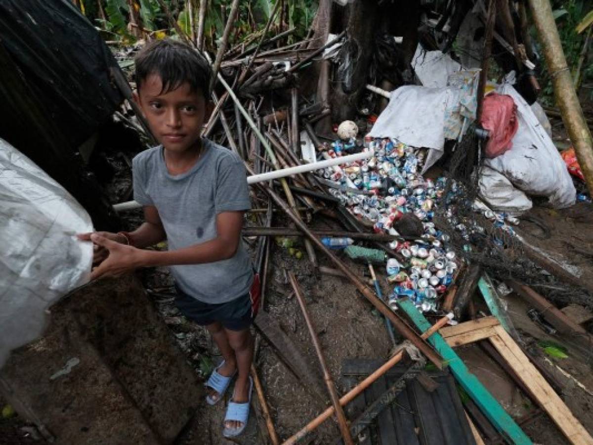 Huracán Eta bajó a categoría 2 tras tocar tierra en Nicaragua