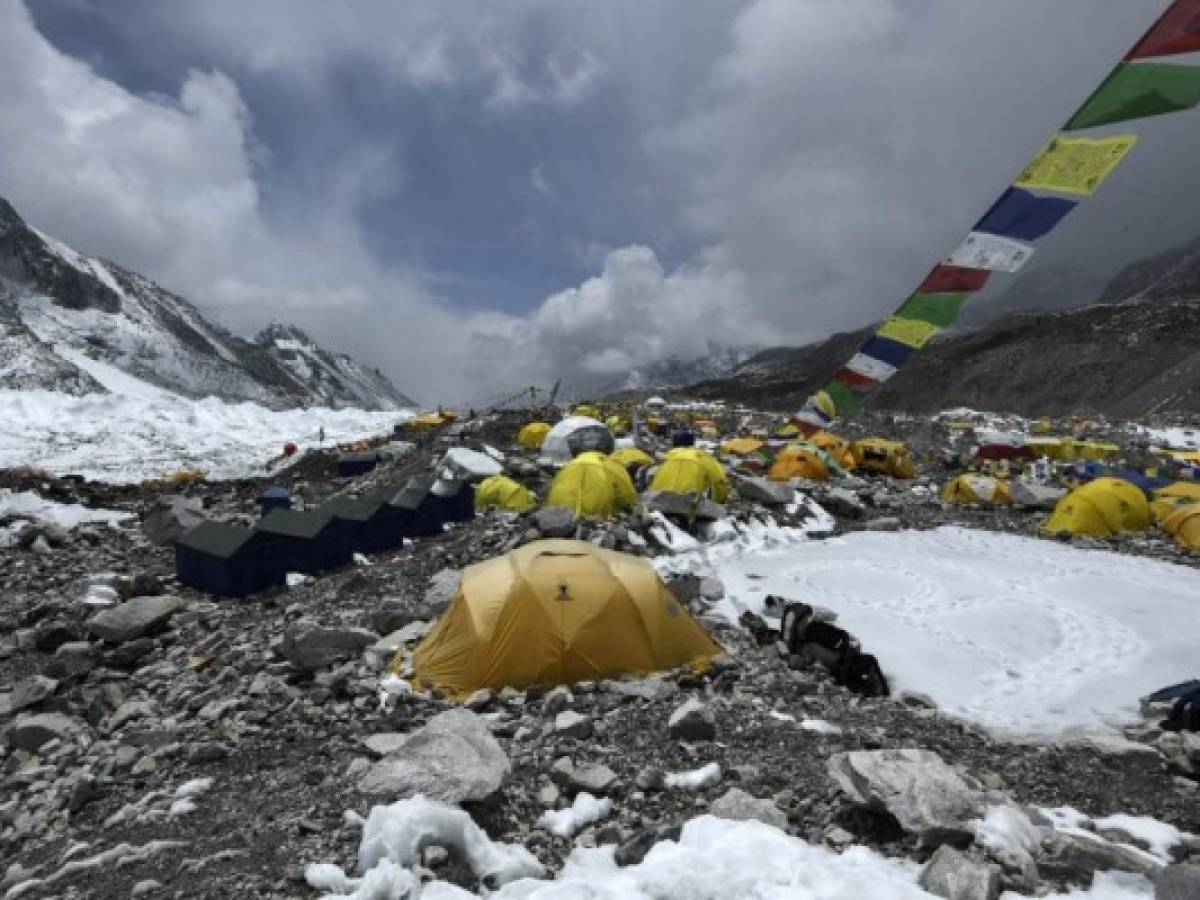 ¡No más expediciones al Everest!