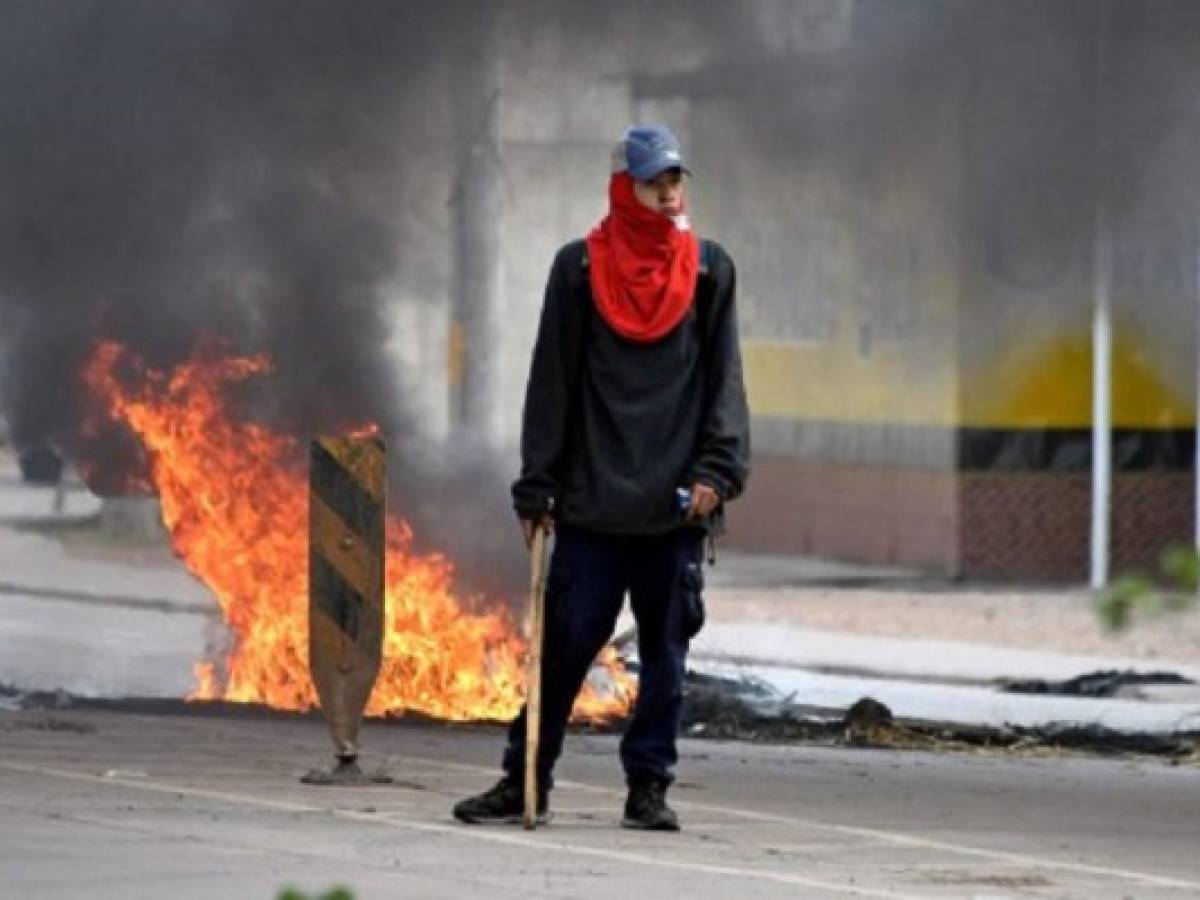 Honduras espera en vilo conocer a su presidente en medio de protestas