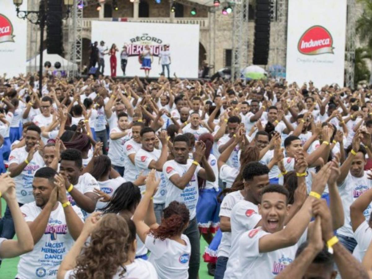 República Dominicana rompe récord Guinness como país más bailador de merengue