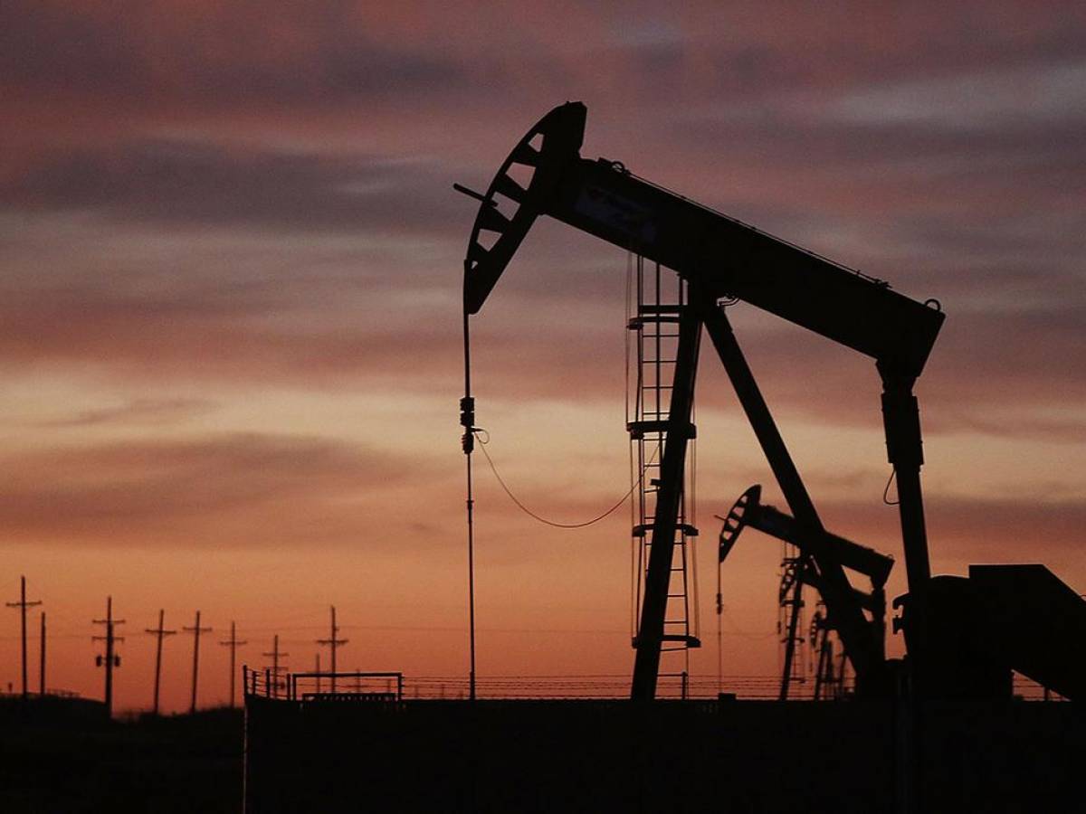 EEUU reabre licitaciones para explotación de petróleo y gas en terrenos federales