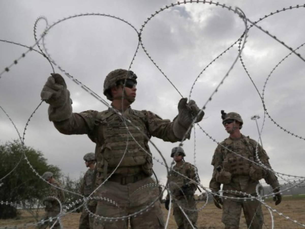 EEUU: Trump enviará soldados armados a frontera con México