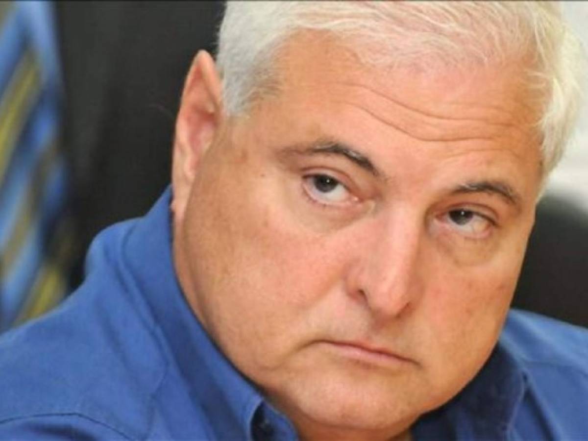 Martinelli compara a Varela con Maduro y dice que volverá a Panamá