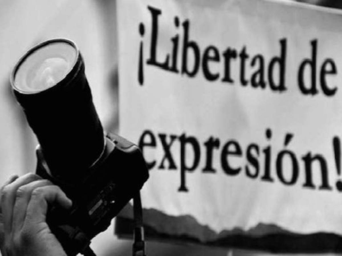 Escritores ven 'ciclo infernal' en Latinoamérica contra libertad de expresión