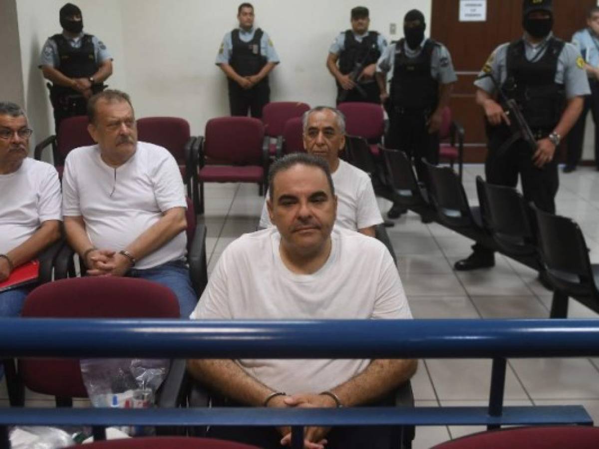 El Salvador: Concluye juicio contra expresidente Saca, sentencia será en septiembre
