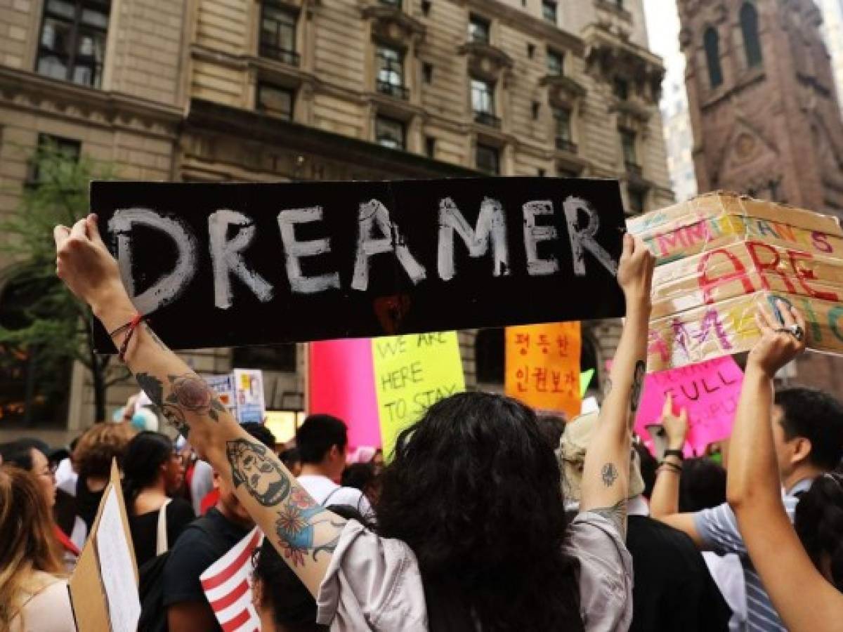 Al menos 154.000 dreamers deben solicitar la renovación de DACA antes del 5 de octubre