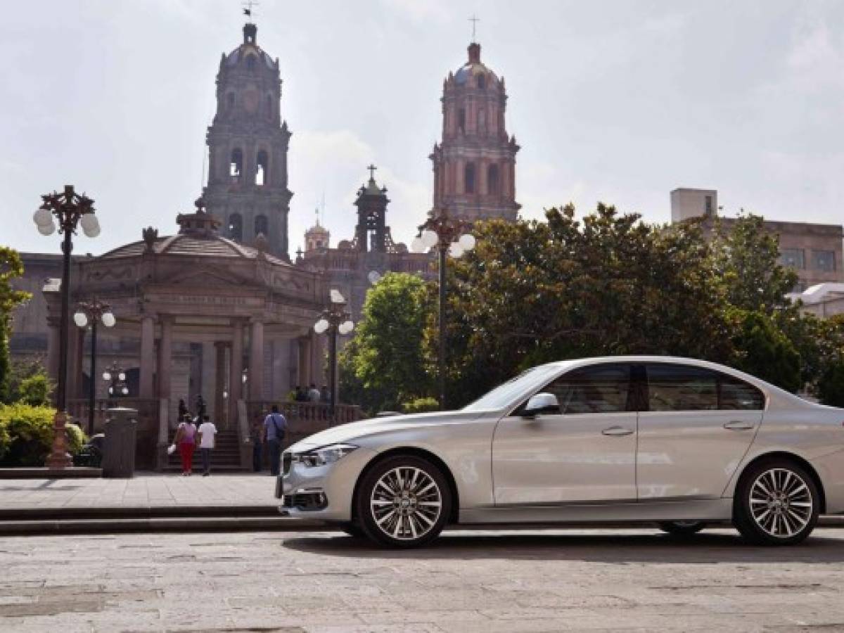 BMW negocia en Costa Rica y Panamá para impulsar vehículos eléctricos