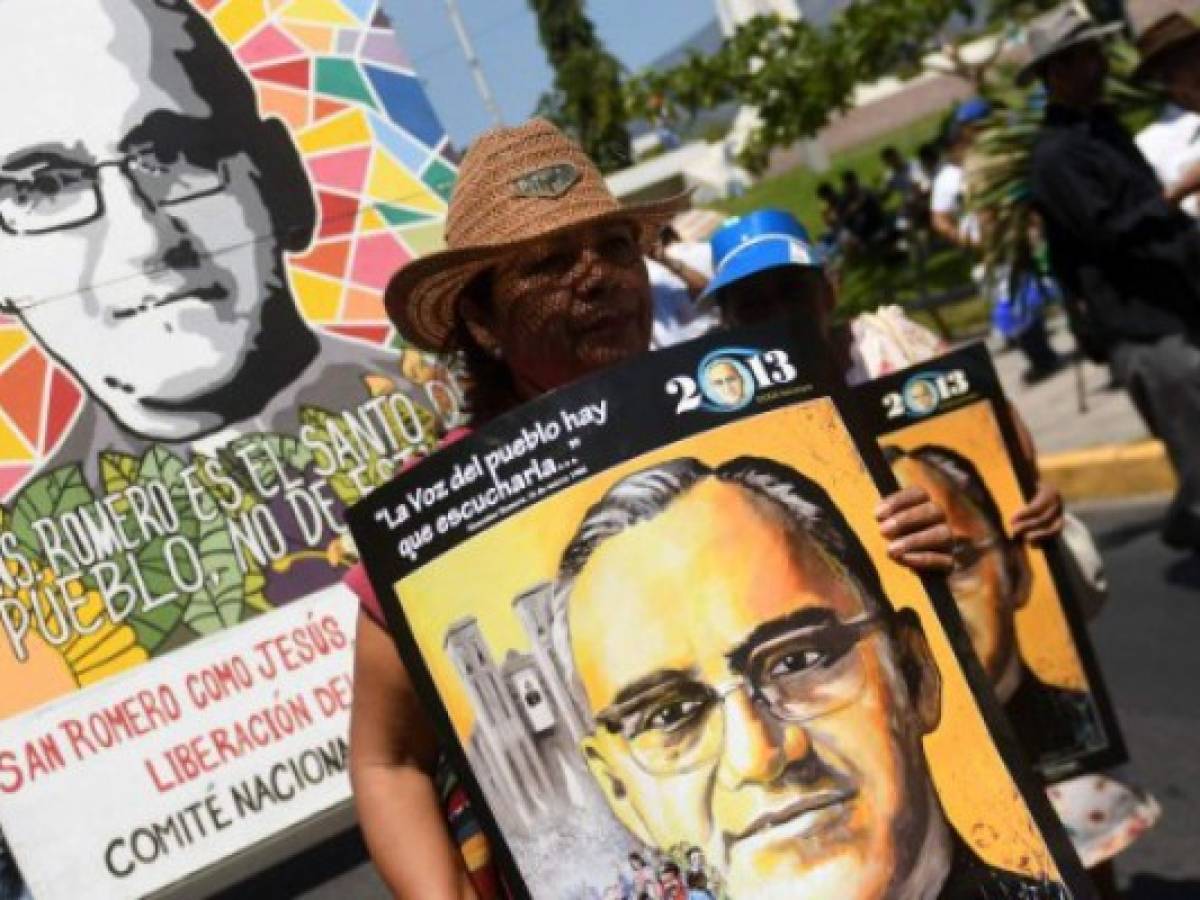 El Salvador: Reabren proceso por asesinato de monseñor Romero