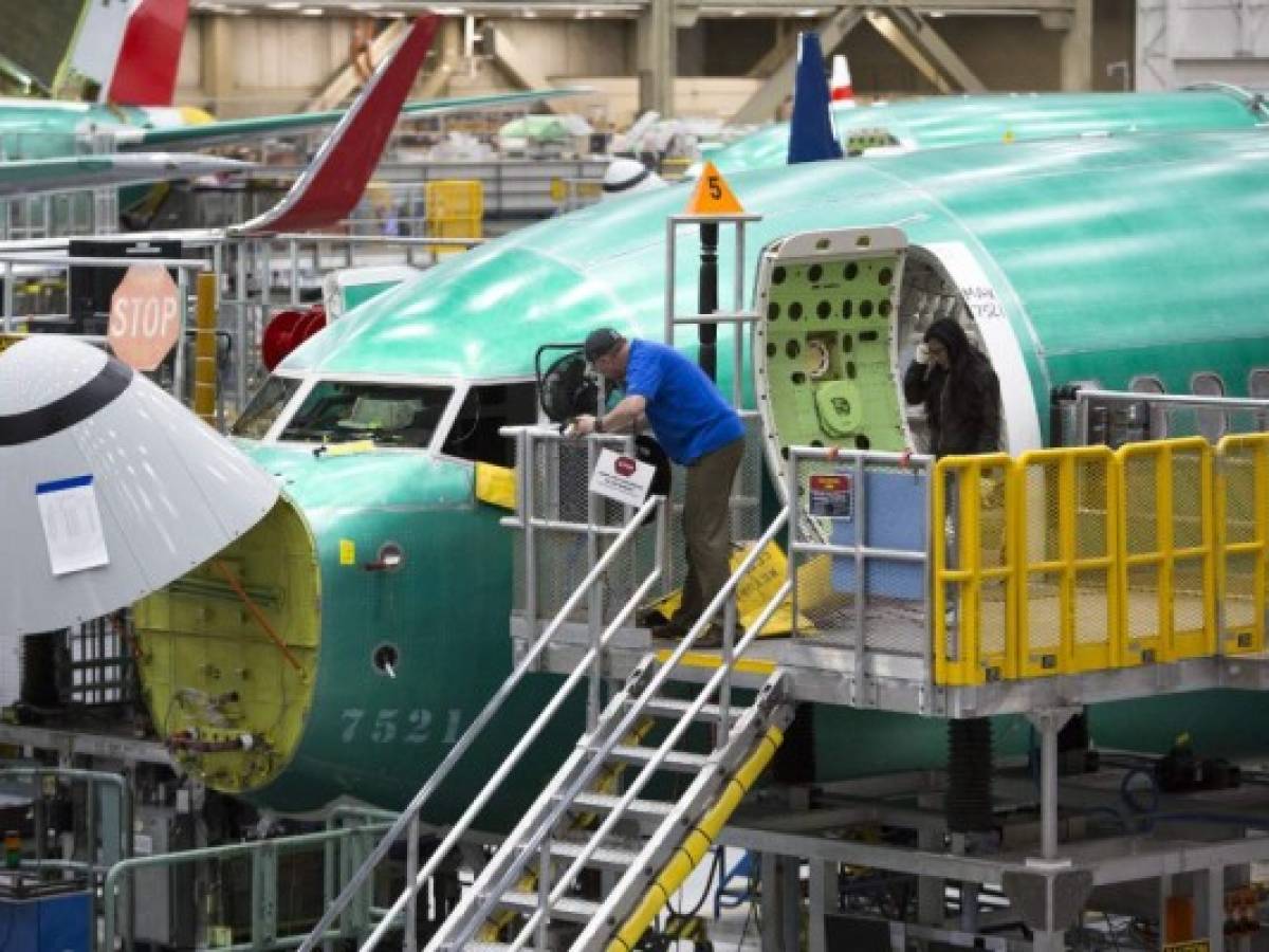 Boeing suspenderá la producción del 737 MAX a partir de enero