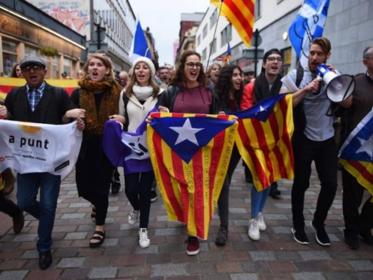 España en vilo ante la posible declaración de independencia de Cataluña