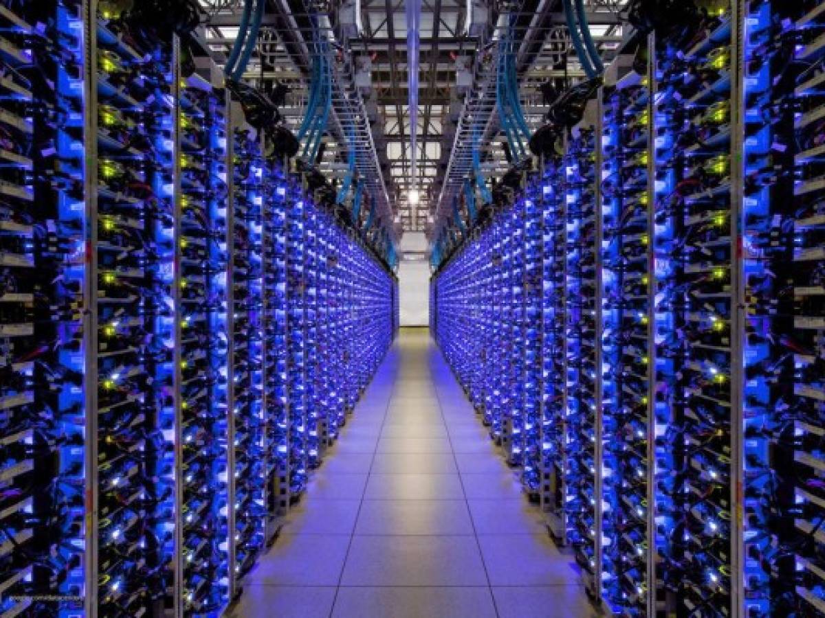 Cinco claves para entender cómo funciona hoy Internet y los centros de datos