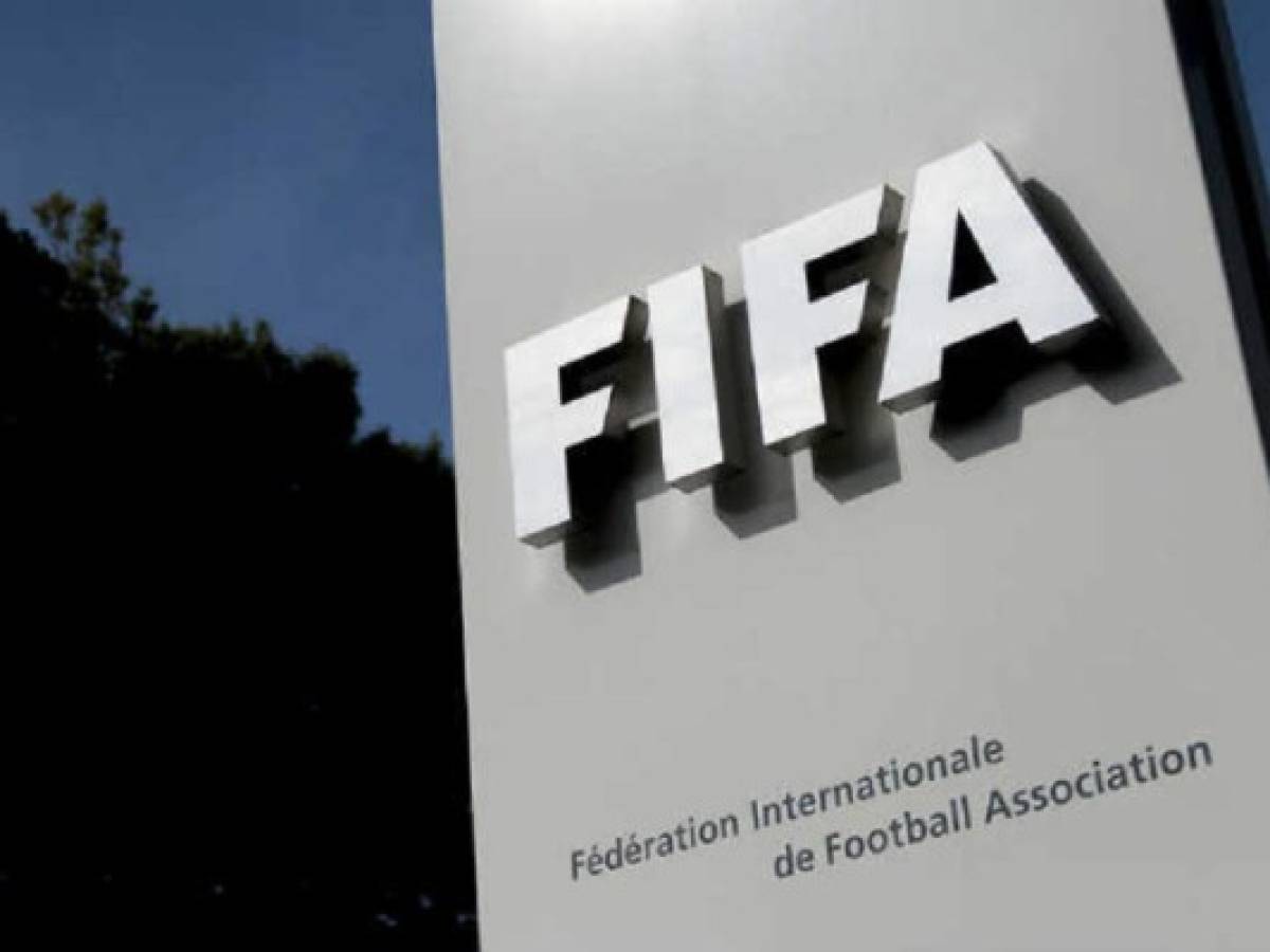 FIFA suspende proceso de candidaturas para Mundial 2026