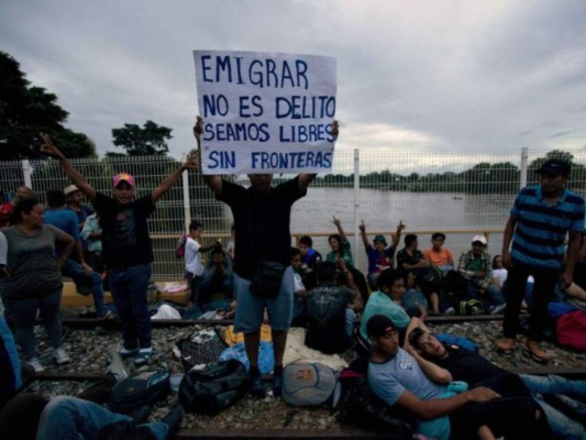 México desplegaría 6.000 soldados a la frontera con Guatemala para detener a migrantes