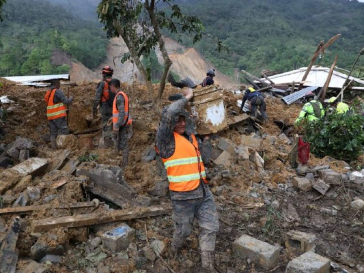 Eta deja muertes e inundaciones en su paso por Florida, Cuba y Centroamérica