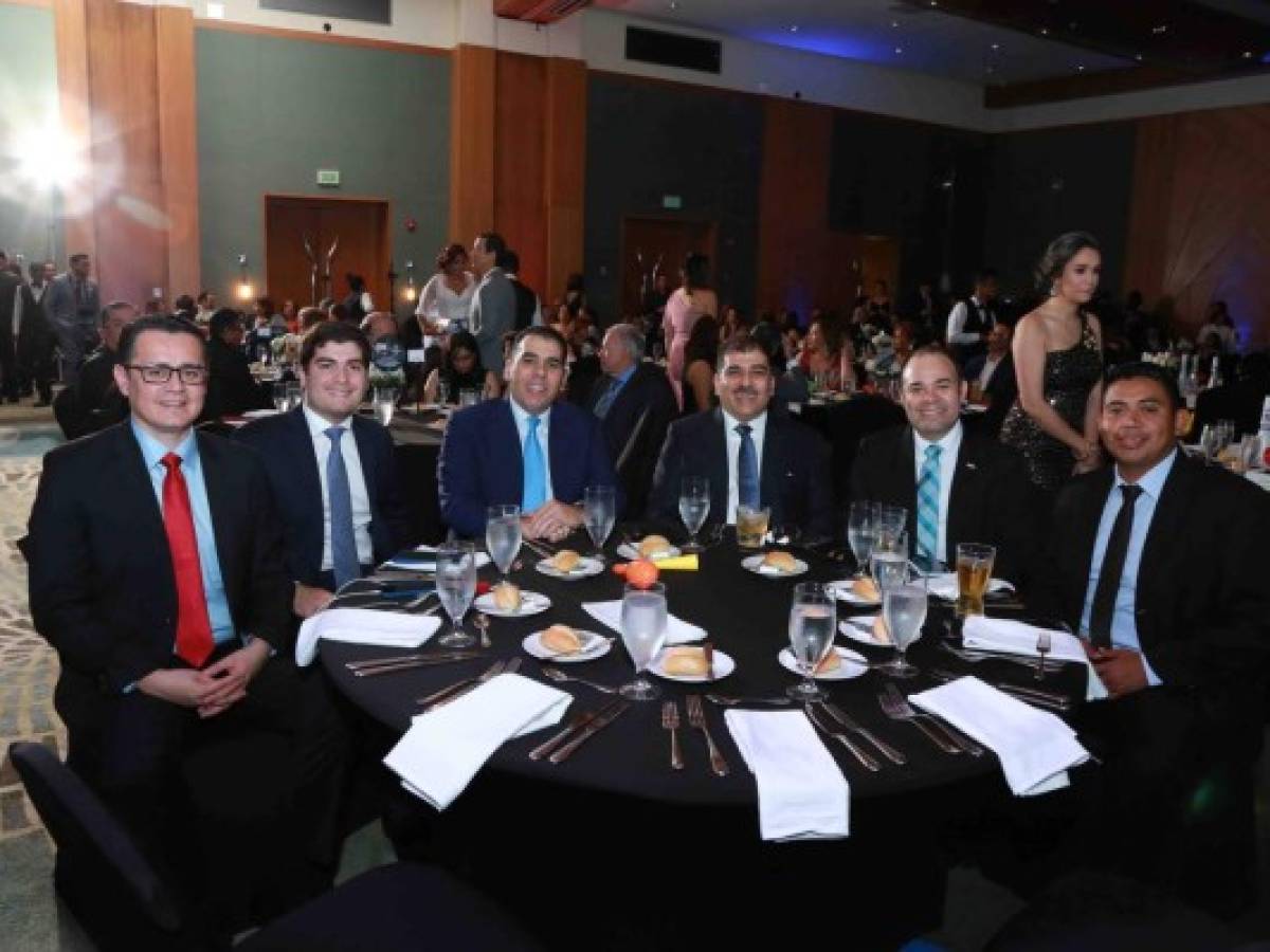 FOTOGALERÍA: Así se vivió la gala de Los Mejores Lugares para Trabajar en Centroamérica 2020