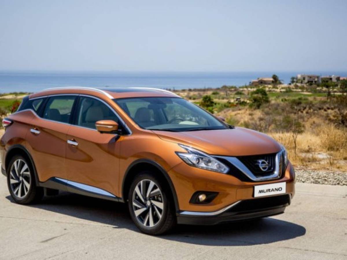 Nissan hace llamado a revisión por riesgo de incendio