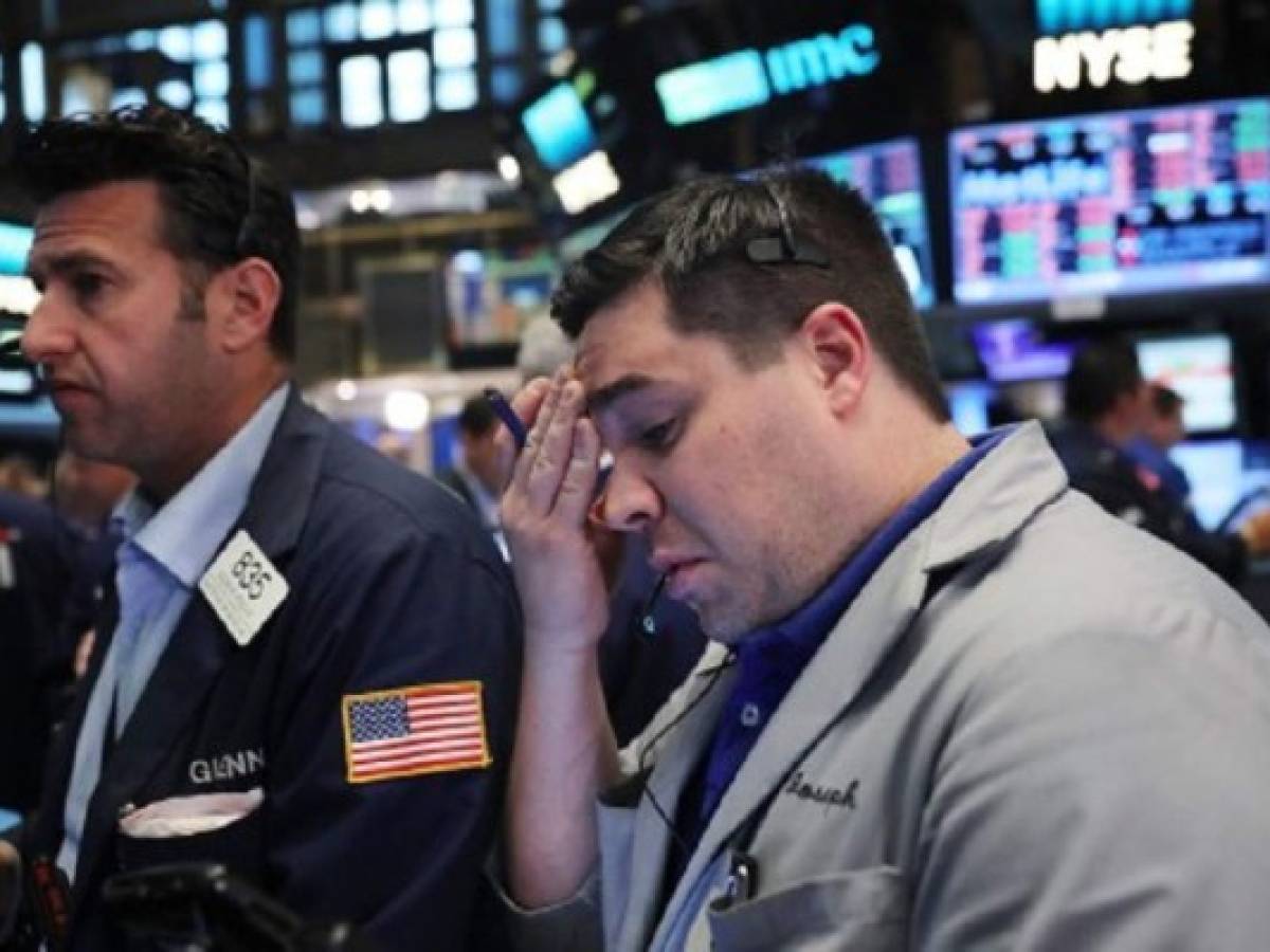 El Brexit también derrumba a Wall Street