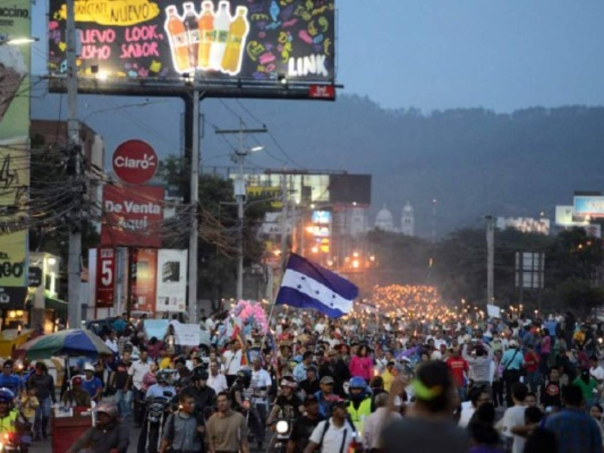 'Indignados' hondureños rechazan mediación de ONU para dialogar