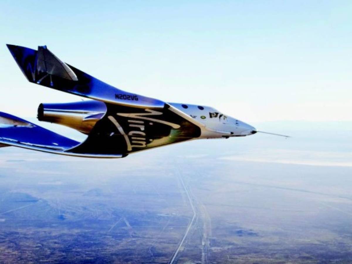 Richard Branson anuncia que Virgin Galactic estará en el espacio 'en cuestión de semanas'