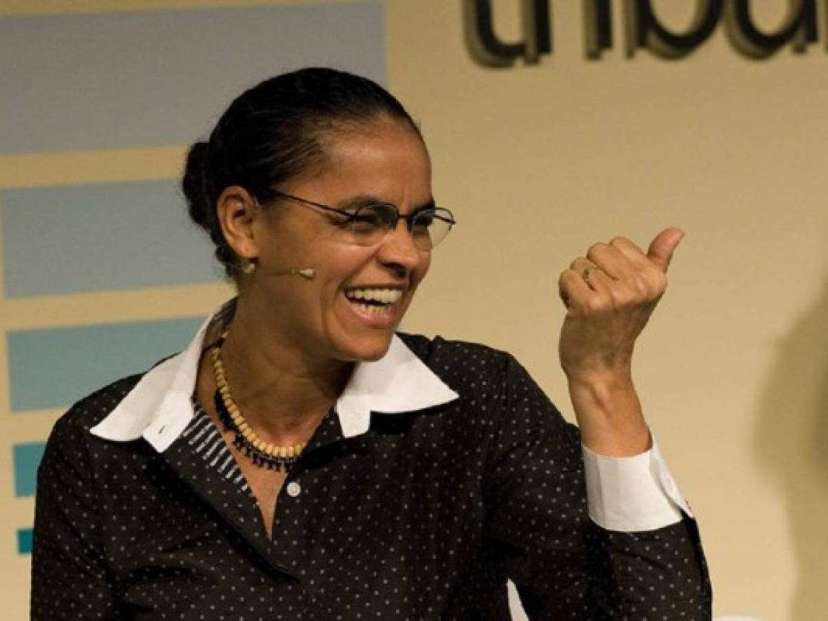 Marina Silva, segunda en encuestas amenaza reelección de Rousseff