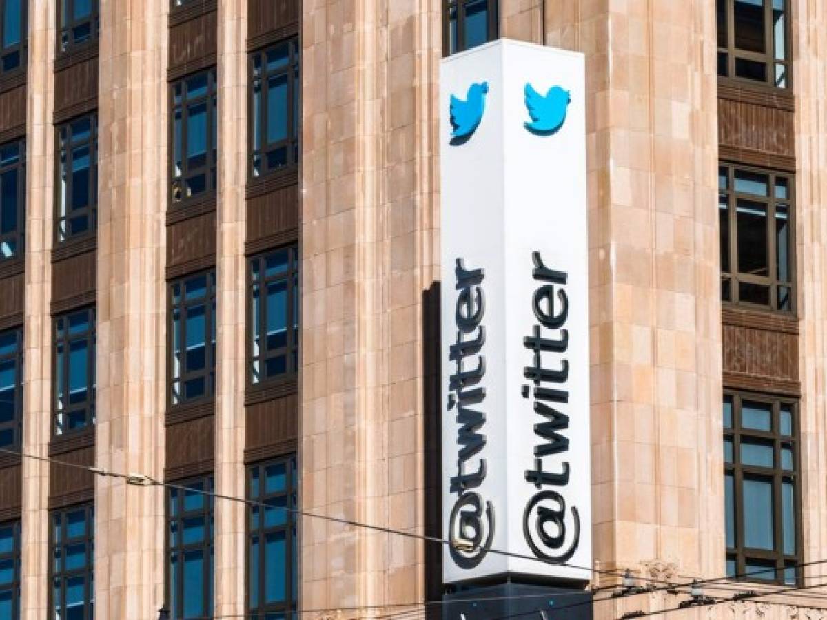 CNBC: 'Twitter está considerando agregar bitcoin a su balance”