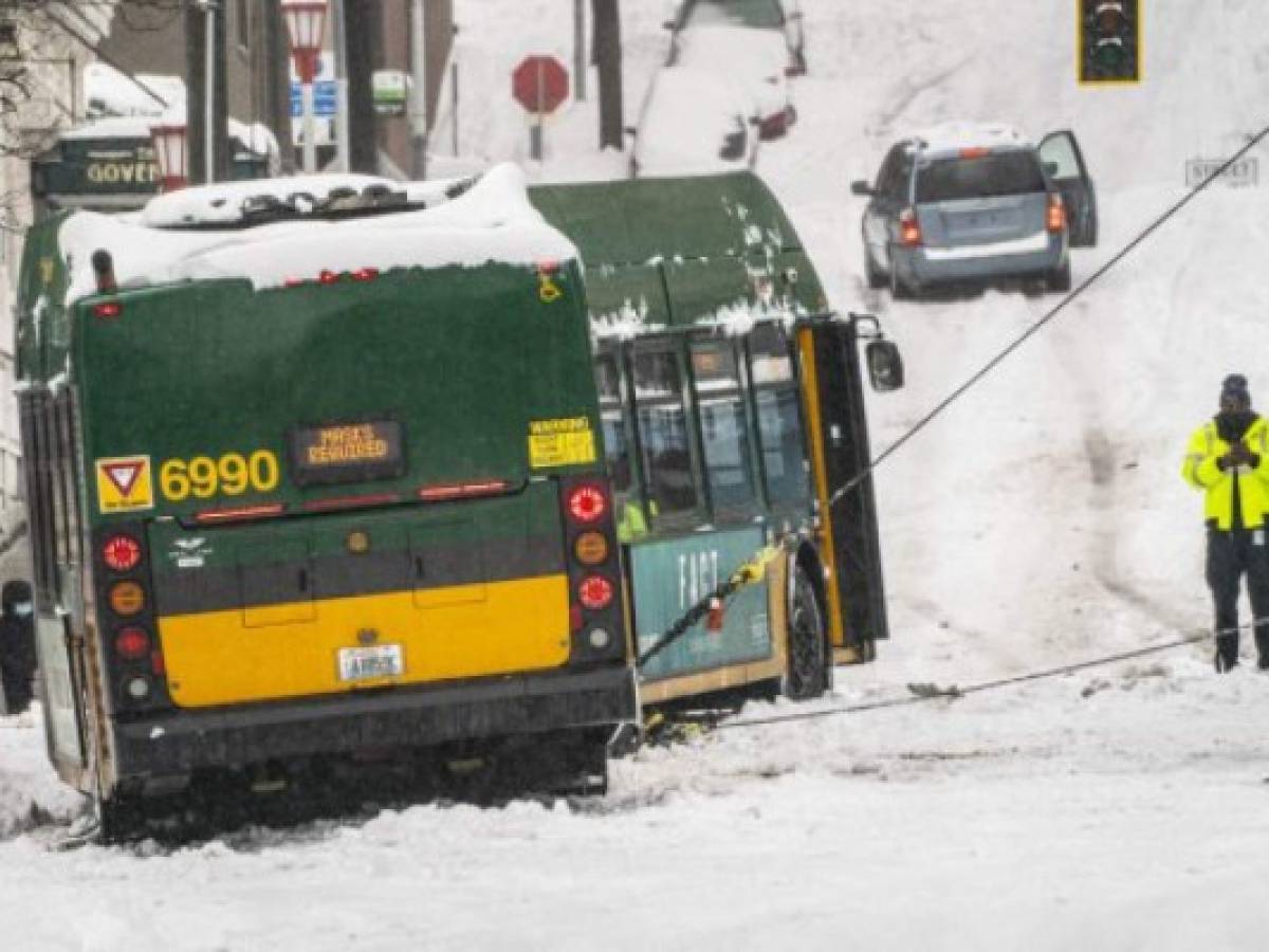 Ola de frío polar congela EEUU: Más de 150 millones de afectados