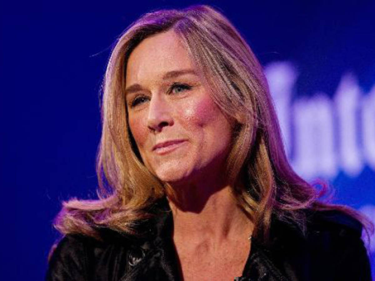 Apple contrató a la directora de una marca de lujo
