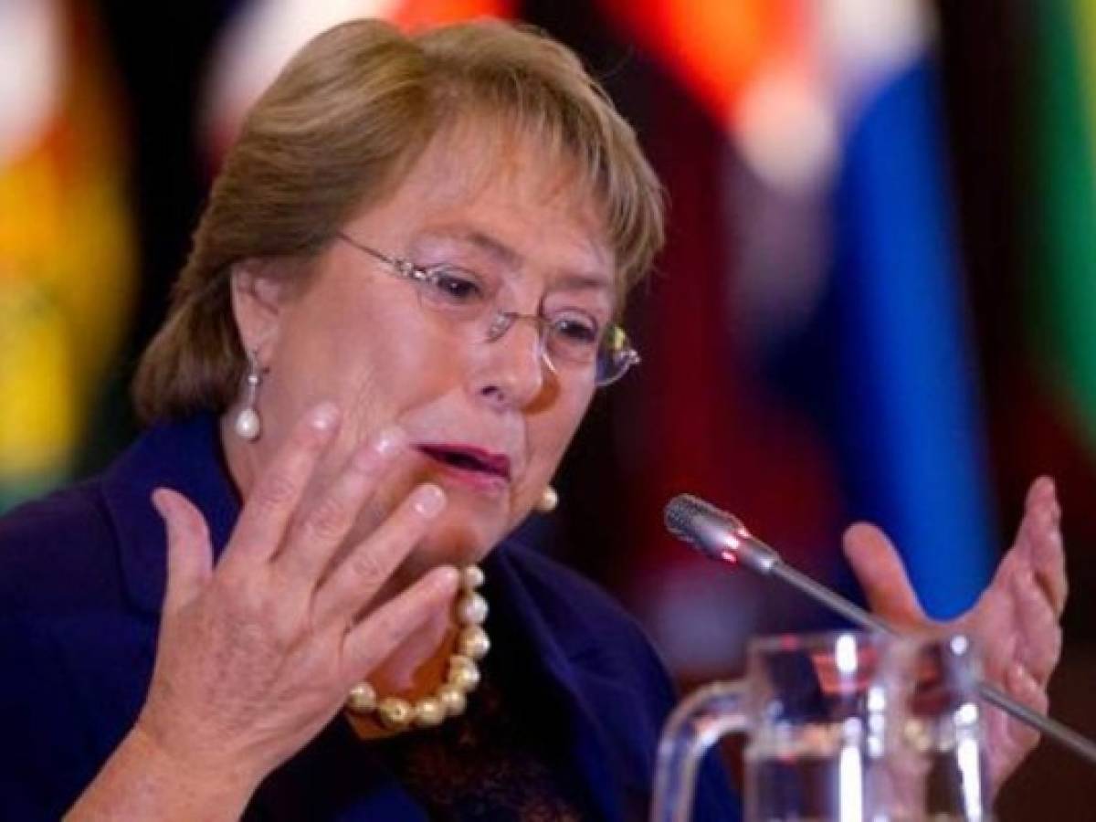 Chile: Bachelet fija agenda para paliar déficit energético