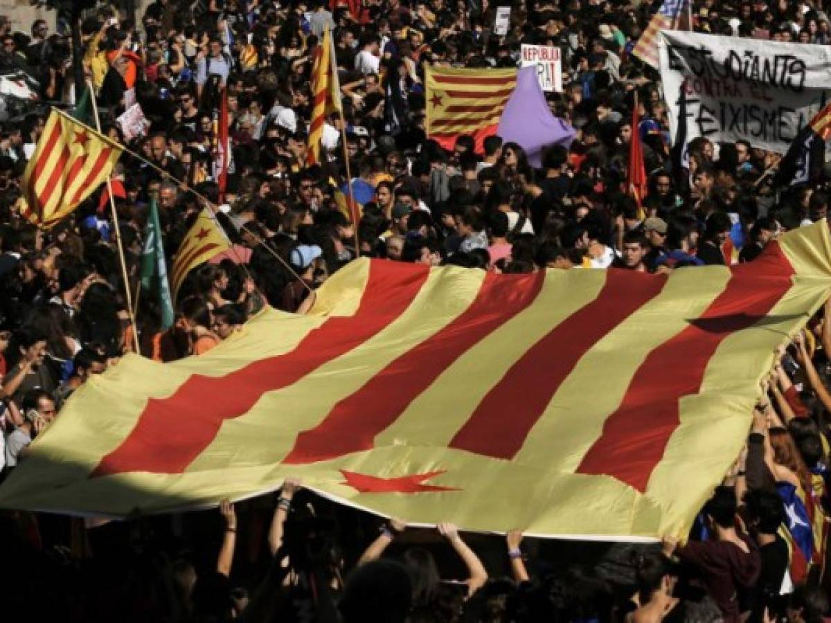 Senado autoriza a España tomar el control de Cataluña