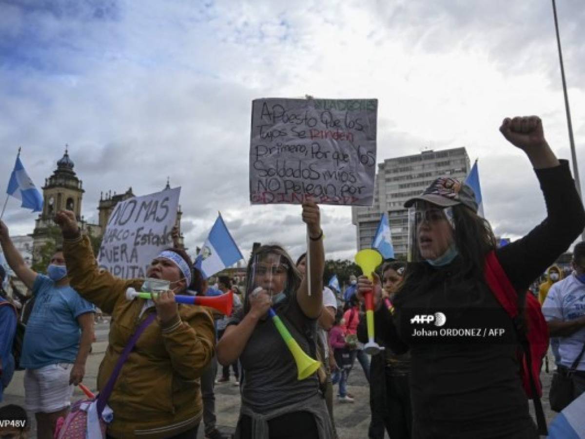 Guatemaltecos vuelven a las calles para exigir la renuncia de un Giammattei que guarda silencio