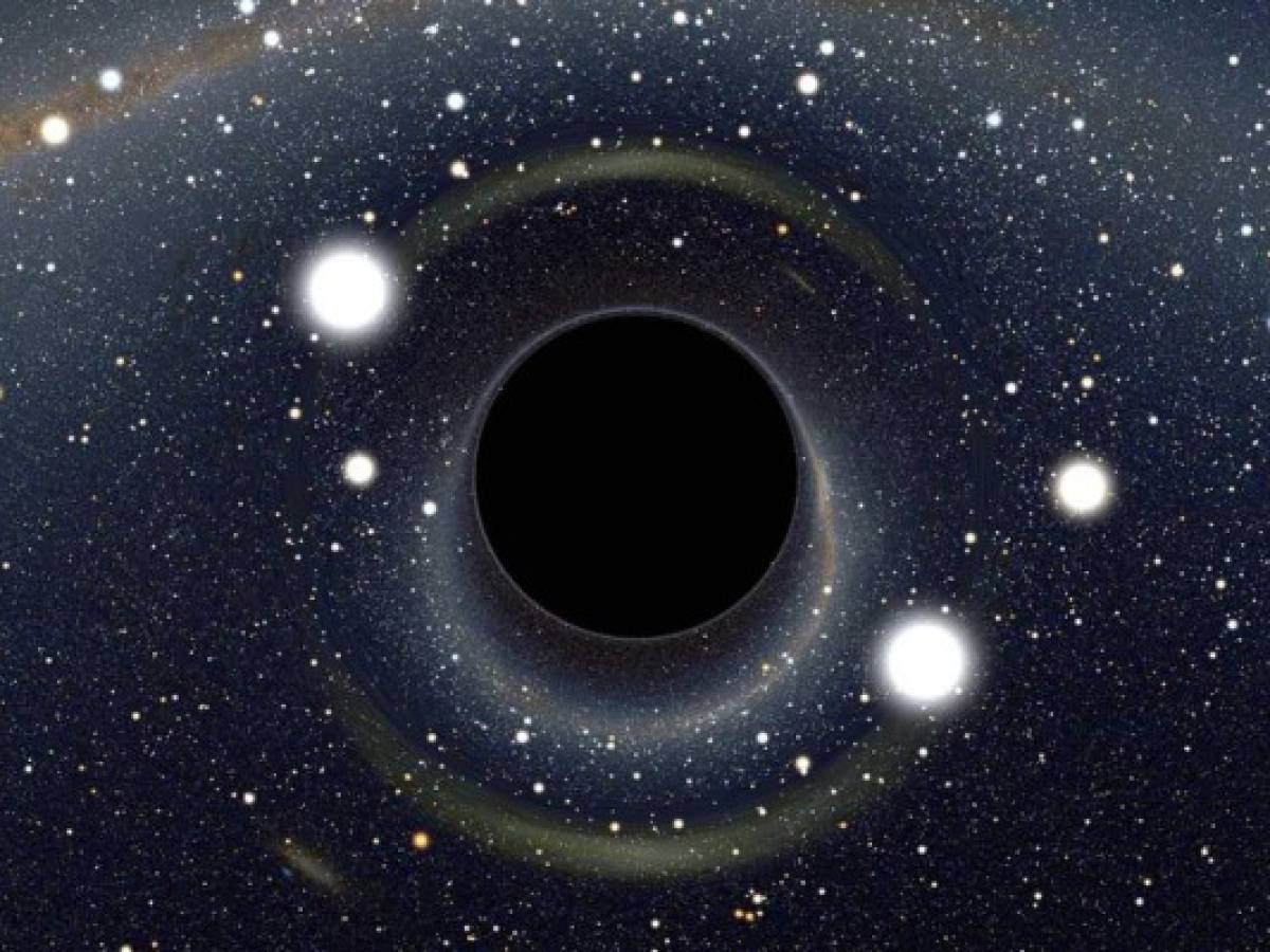 Físicos confirman finalmente predicción de Stephen Hawking sobre agujeros negros