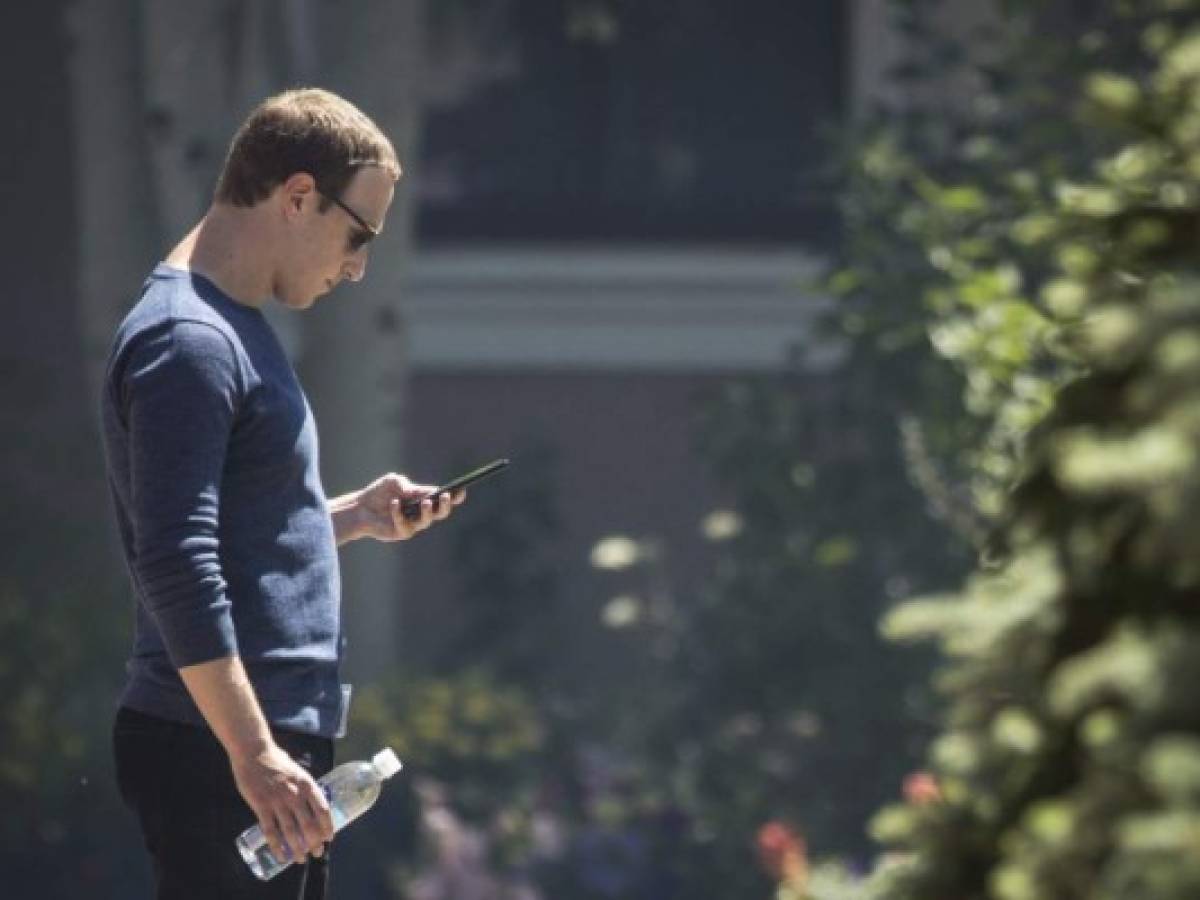 Mark Zuckerberg gasta millones en su sistema de seguridad personal