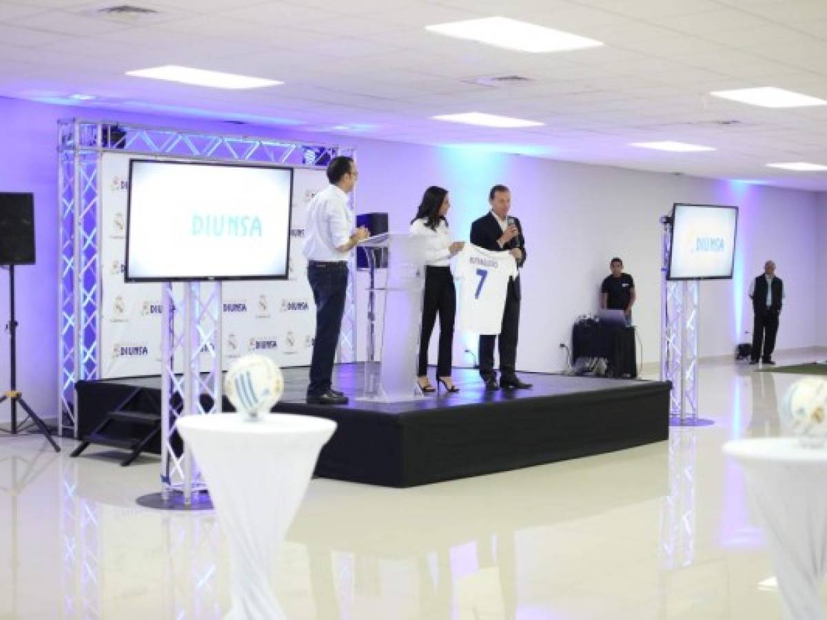 Honduras: Voluntarios y colaboradores de DIUNSA participan en encuentro con Emilio Butragueño