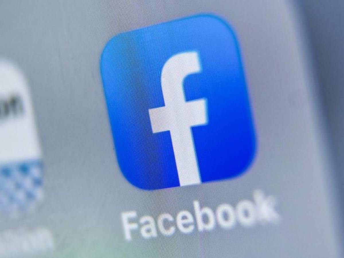 Facebook eliminará publicaciones falsas sobre vacunas contra el covid-19