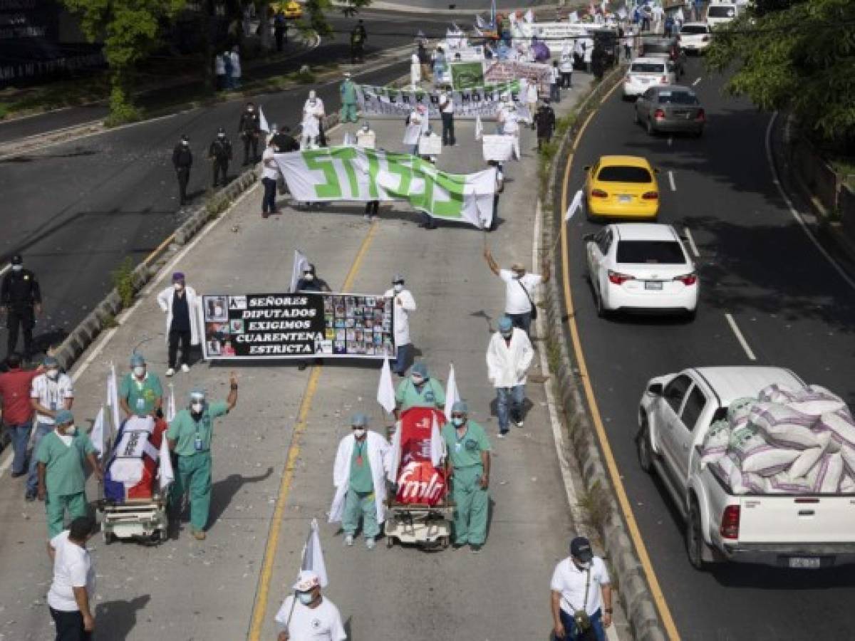 Tensiones de la pandemia reactivan protestas en América Latina