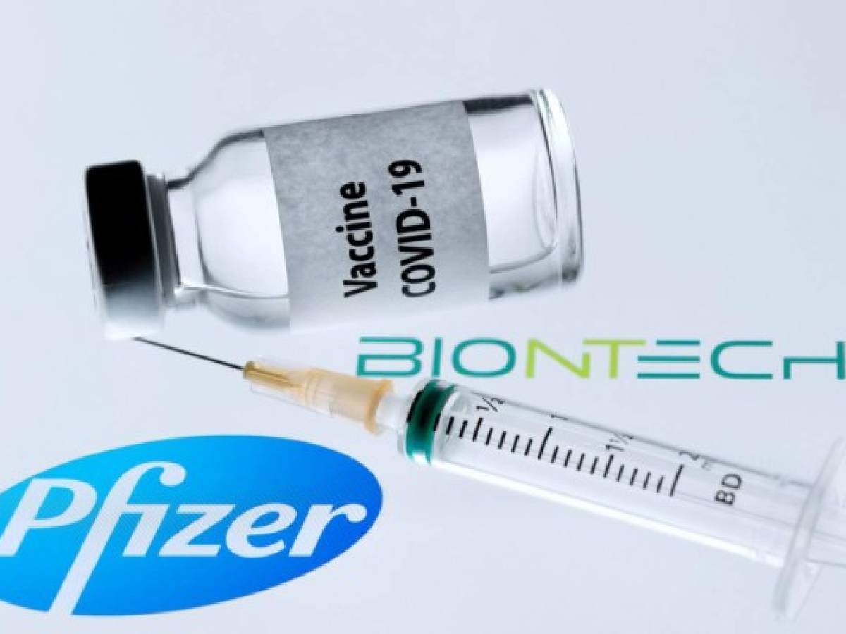 Reino Unido prepara la primera campaña de vacunación contra el covid-19