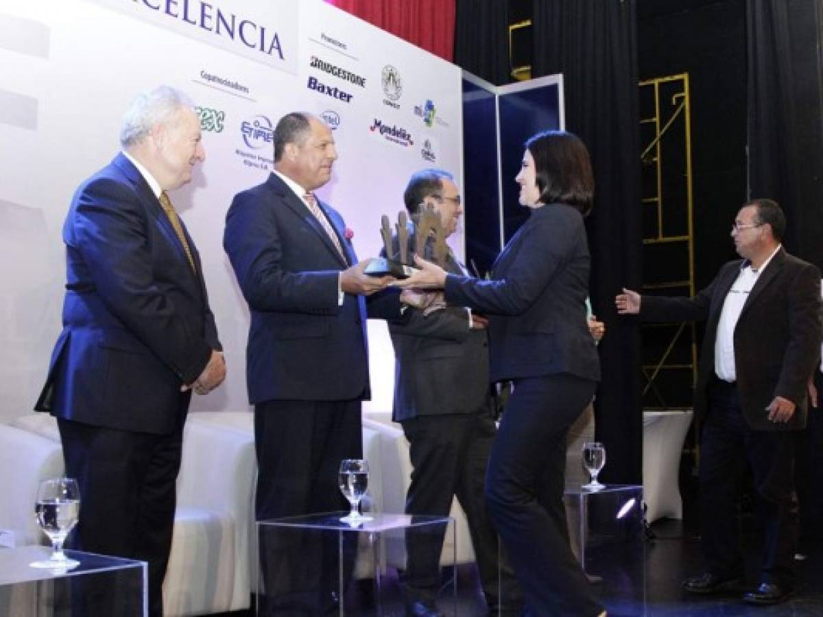 Industria tica entregó sus premios anuales