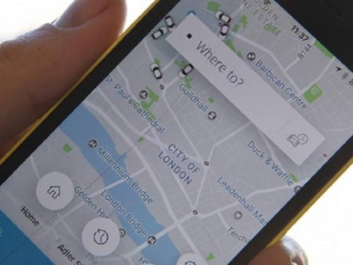 Uber deberá pagar salario mínimo y vacaciones a sus conductores en Reino Unido