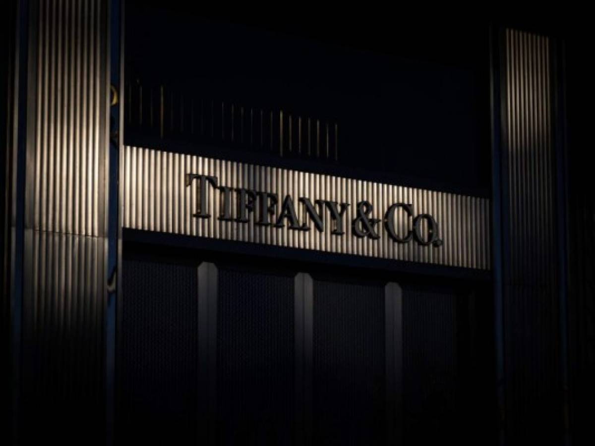 Tiffany demanda a LVMH para obligarle a respetar acuerdo de compra